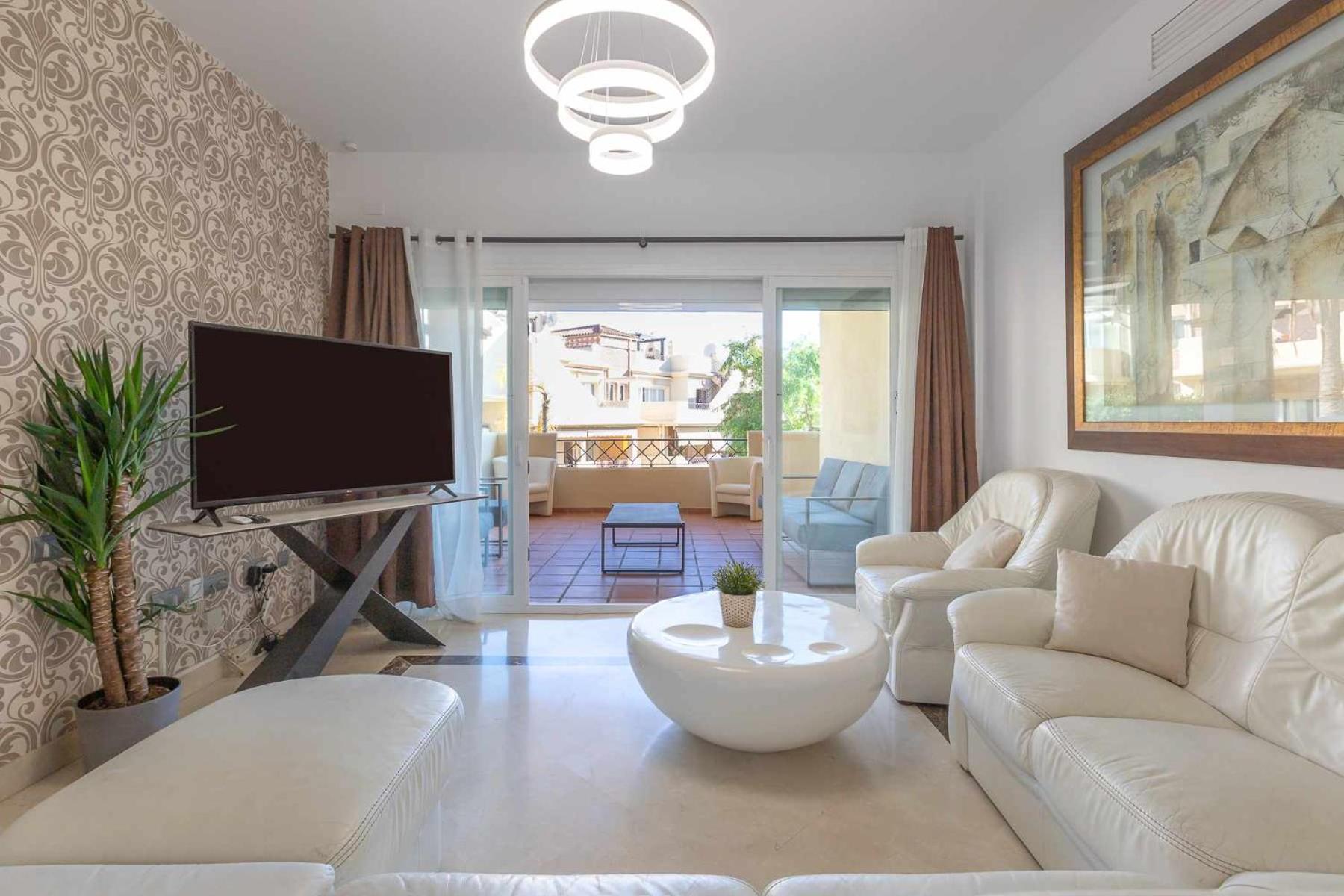 Toscana Hills Con Piscina En Esteponamarbella Экстерьер фото