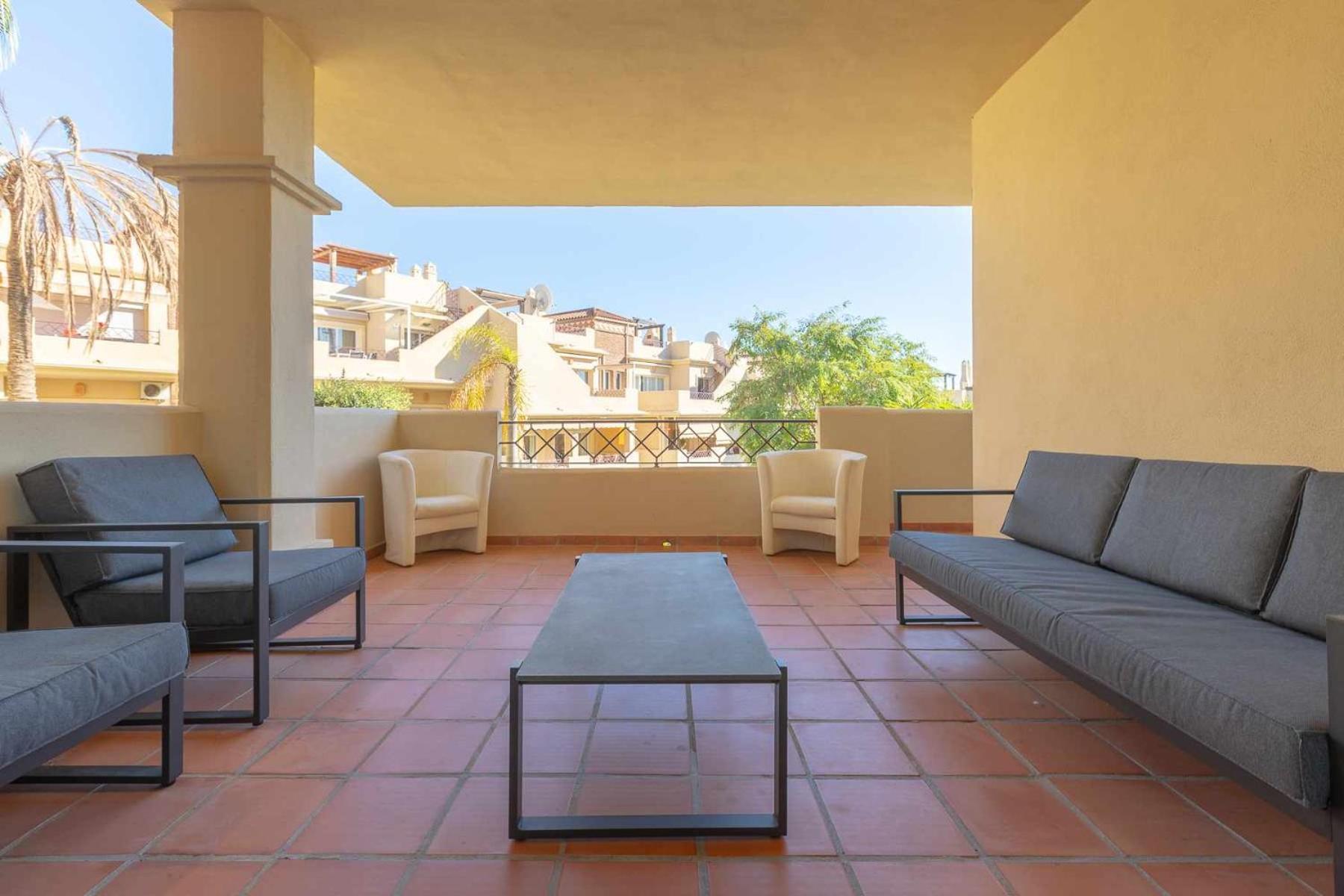 Toscana Hills Con Piscina En Esteponamarbella Экстерьер фото